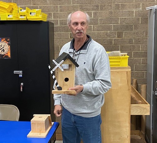 Keith's Bird house/feeder