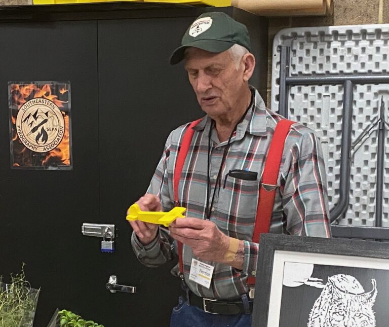 Norm's toy airplanes,